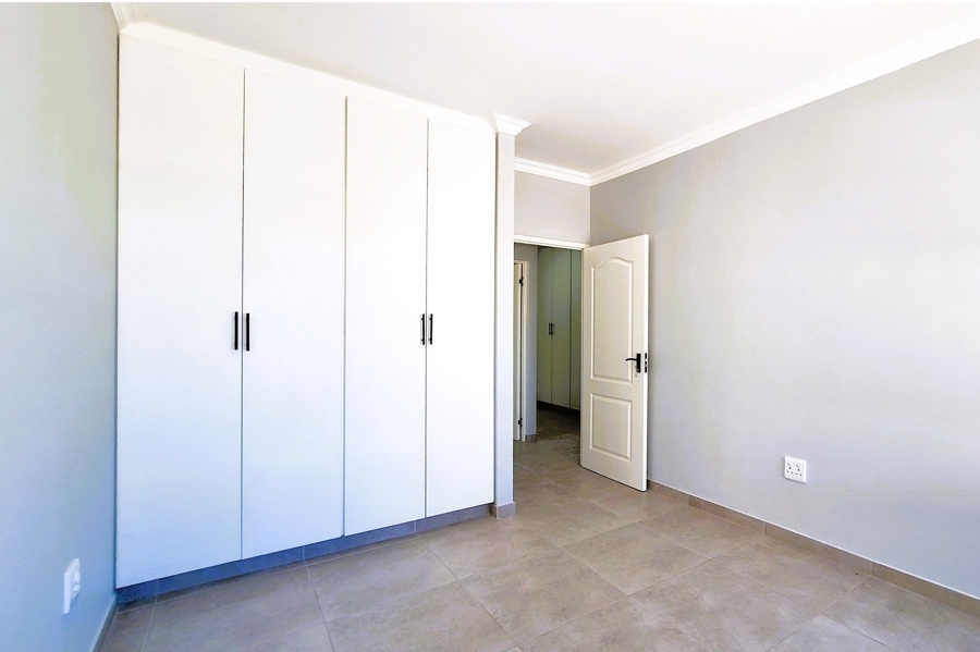3 Bedroom Property for Sale in Sandy Point Western Cape